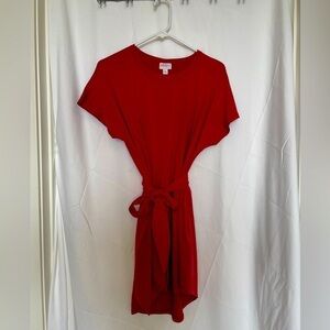 Lularoe/ Fitted Pink Mitzi Tunic with pockets and sash​​​​​​​​​​